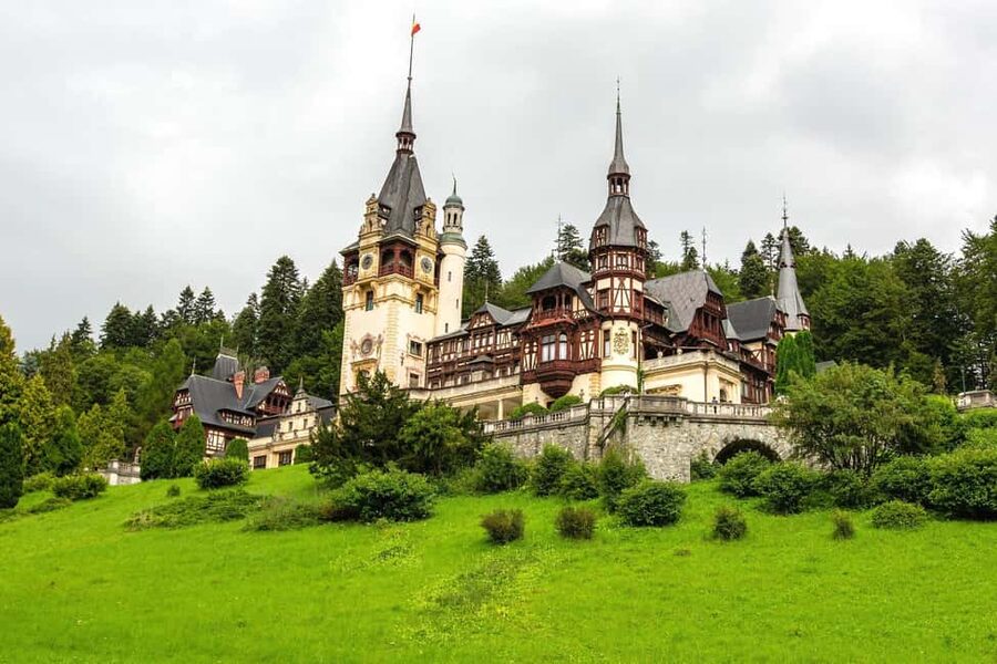 1-Day Guided Tour: Bucharest-Peles, Dracula Castle & Brasov - Price and Value: Is This Worth It for Your Style of Travel?