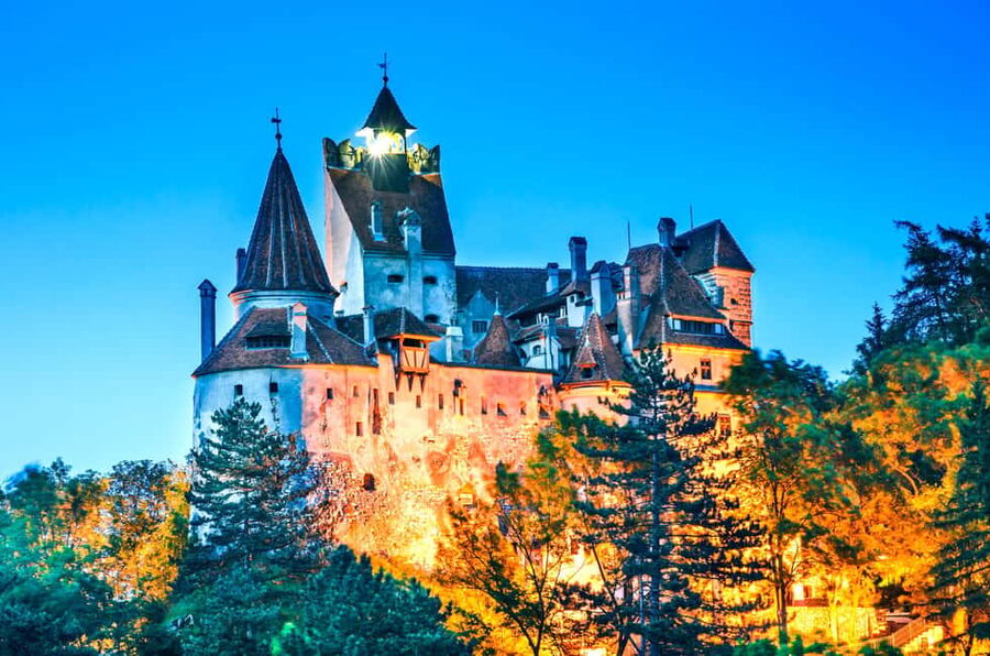 1-Day Minivan Tour 3 Castles: Peles, Wednesday & Dracula’s - Key things that make this 3-castles minivan day special