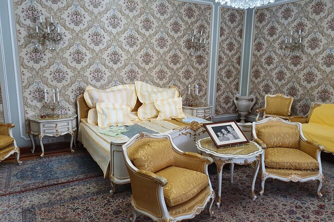10 h Ceausescu Communism Private Tour in Bucharest plus Dracula's Grave - Price and Value: What $255.98 Buys You (and What It Doesn’t)