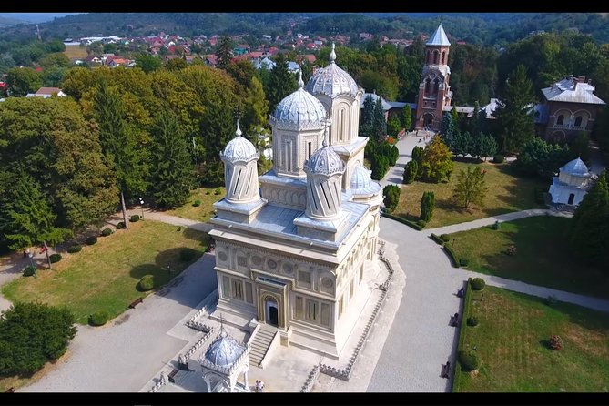 2 Days Private Tour Transfagarasan Road & Sibiu from Bucharest - Cozia Monastery and Călimănești springs: slowing down at the end