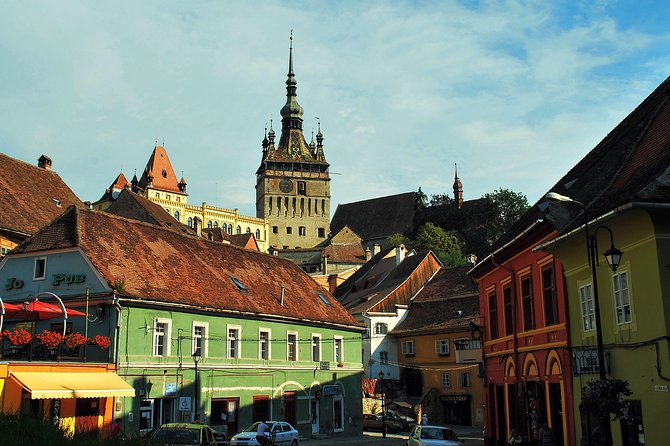 2 days Transylvania Tour with Brasov, Sibiu and Sighisoara - Brasov old town and fortress walls: where your feet do the talking