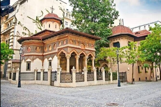 2h Bucharest Private Tour by Car - Your guide makes the difference: Sebastian, Giulien, and Mircea’s impact