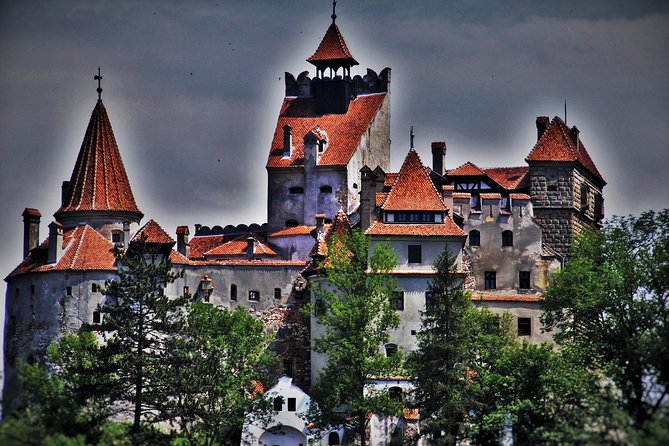 4 Days Private Tour in Transylvania: Sibiu, Sighisoara and Brasov - Why Start From Bucharest (And Not Another City)?