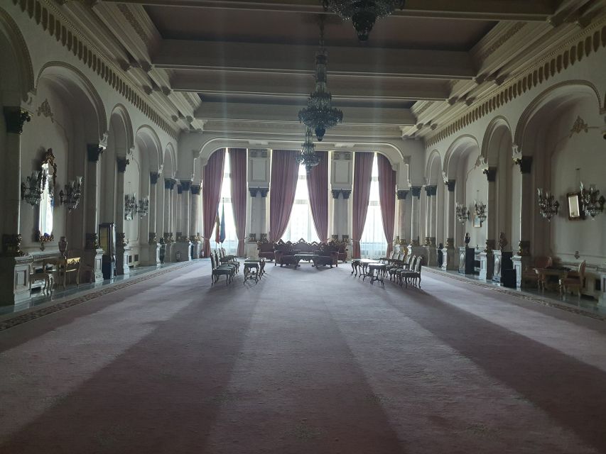 6h Communism Tour in Bucharest with Ceausescu Mansion - Should you book the 6-hour Communism Tour with Ceaușescu Mansion?