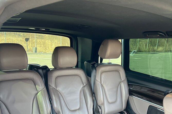 Airport Transfer -One way Bucharest Otopeni Henri Coandă Airport - Value for money: what you actually get for $27.56