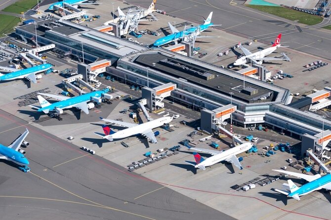 Airport Transfer -One way Bucharest Otopeni Henri Coandă Airport - Who should book this one-way transfer