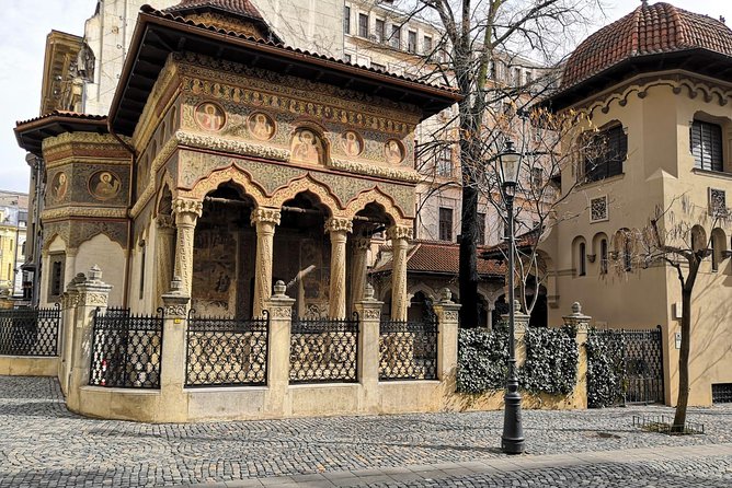 Best of Bucharest | Private Walking Tour - Romanian Athenaeum: A Strong First Step and a Visual Anchor