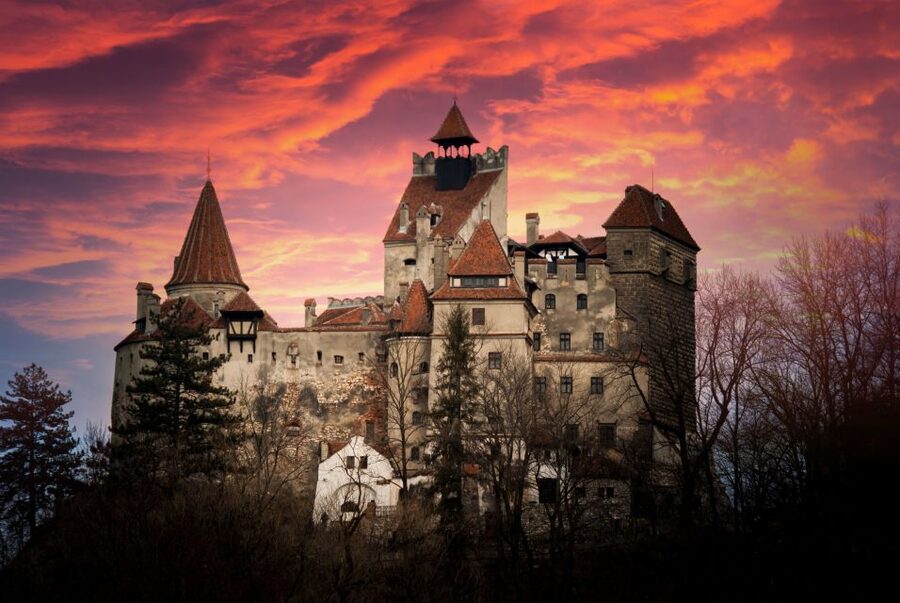 Bran: Guided Castle Tour - First steps in Bran village: where the tour starts