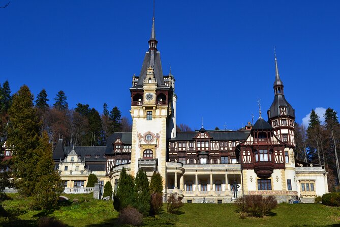 Bran & Peles Castles through the Best Road in the World: Transfagarasan road - Brasov later in the day: a central base for day two