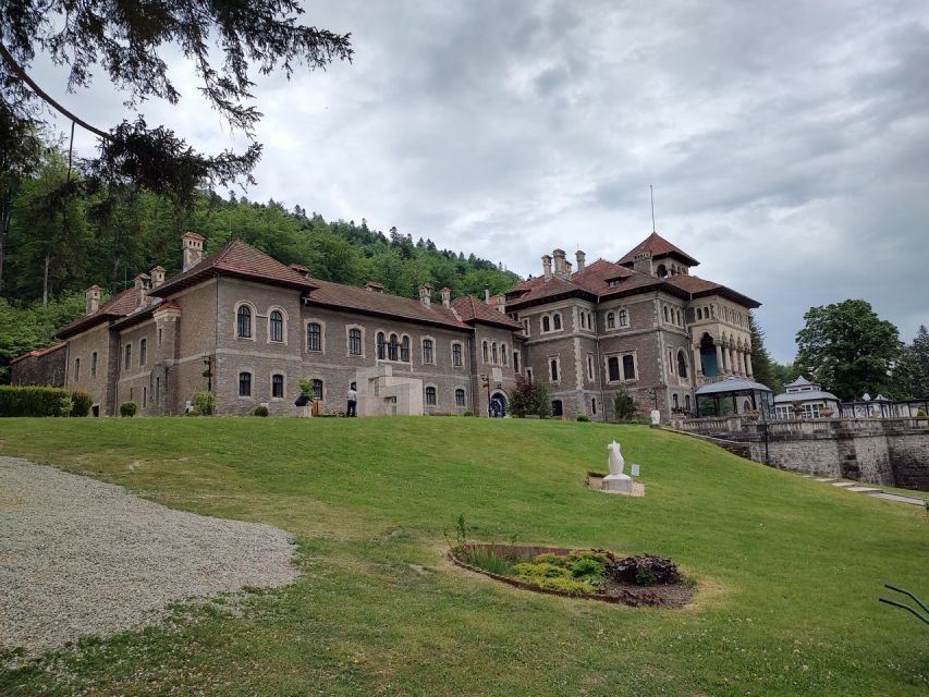 Brasov: Bran, Peles and Cantacuzino Castles Day Tour - Bran Castle: Dracula’s shadow, Vlad’s context