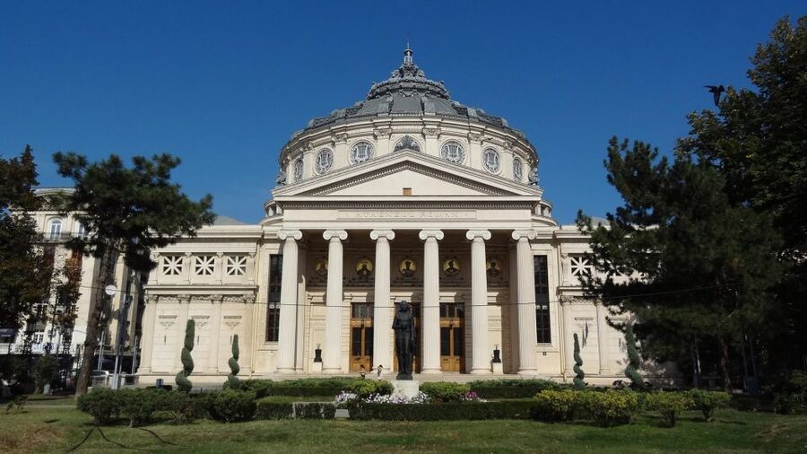 Bucharest 3–Hour Private City Tour - University Square and the Triumphal Arch: the city center from the right angle