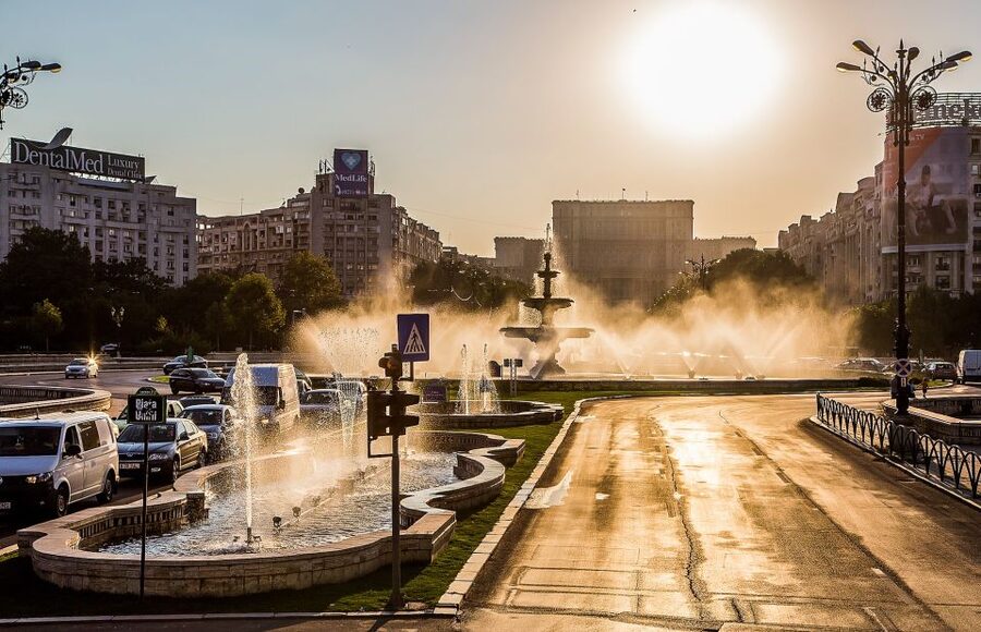 Bucharest City Tour – A Day to Remember - Quick-but-useful stops: the first Savings Bank and National Military Circle