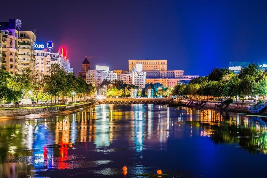 Bucharest city tour by car - Ceaușescu House and Revolution Square in One Route