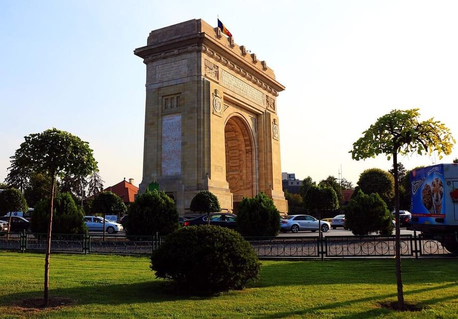 Bucharest city tour by car - Should You Book This Car Tour for Your Bucharest Weekend?