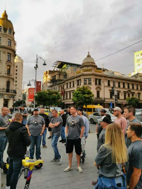 Bucharest city tour: Hop-on Hop-off sightseeing minibus - The panoramic drive: the streets that shape Bucharest