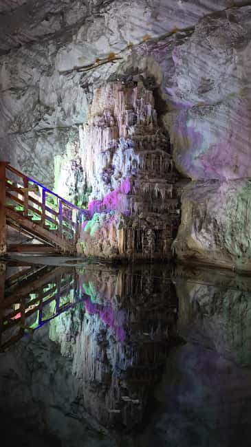 Bucharest Day Trip: Slanic Salt Mine & Tomb of Dracula - Getting There: Why the 7:20 AM departure matters
