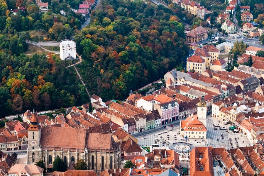 Bucharest: Dracula Castle, Peles Castle & Brasov Guided Tour - Key Points You’ll Care About