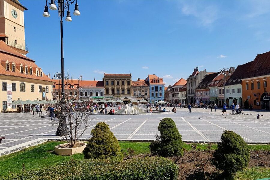 Bucharest: Dracula Castle, Peles Castle & Brasov Old Town - Value and price: is $40 a steal or a trap?