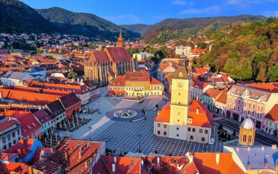 Bucharest: Dracula’s Castle, Peles Castle & Brasov Day Trip - A Full Day in Transylvania: How the Route Really Works