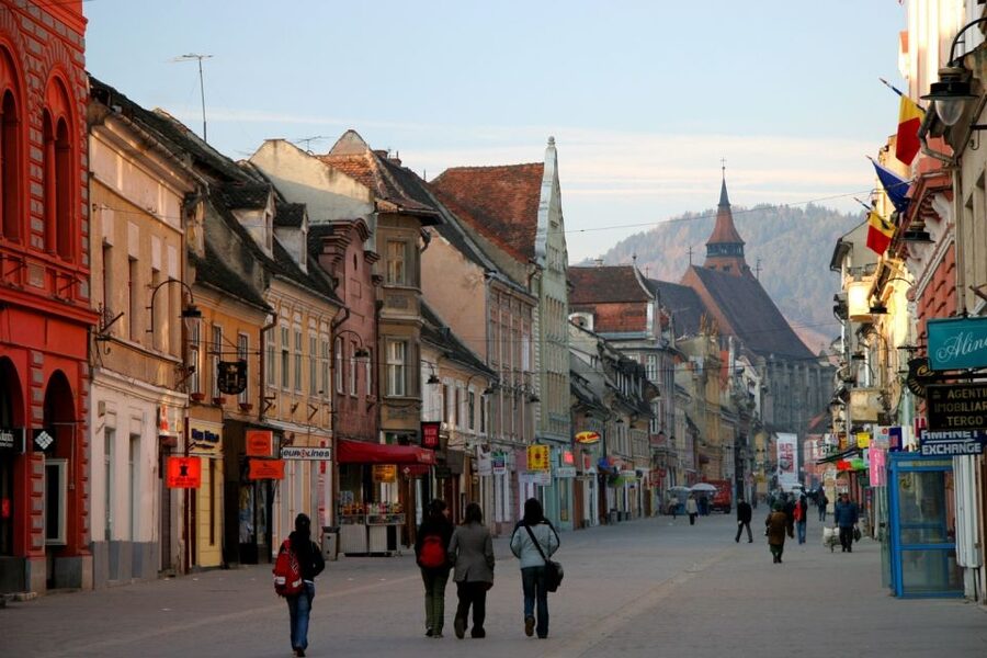 Bucharest: Dracula's Castle, Peles Castle, & Brasov Old Town - Lunch and food: plan around what’s not allowed on the coach