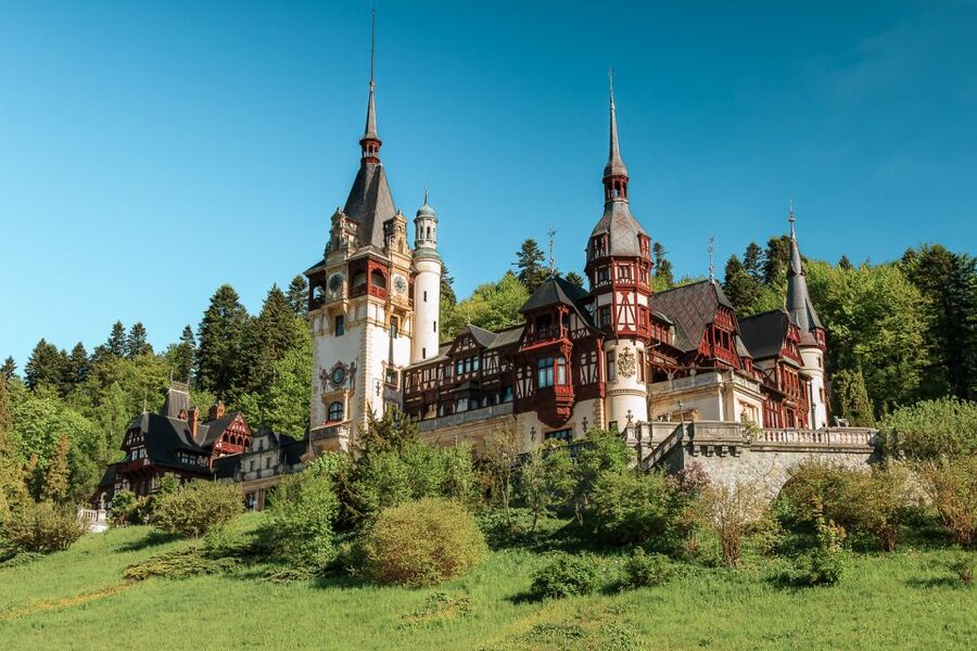 Bucharest: Dracula's Castle, Peles Castle, & Brasov Old Town - Peleș Castle: royal rooms, weapon collections, and what to do if it’s closed