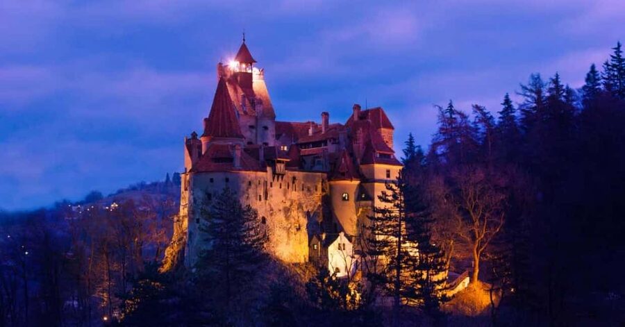 Bucharest:Dracula's Castle,''Wednesday''& Brasov Small Group - Key highlights that matter