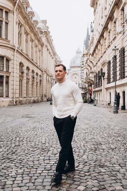 Bucharest: Essential Photo Session in the Charming Streets - Price and value: is $83 for a 1-hour shoot worth it?