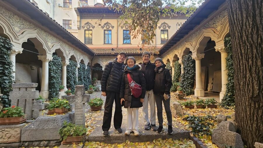 Bucharest: Guided Walking Tour with Romanian Snack - Key highlights