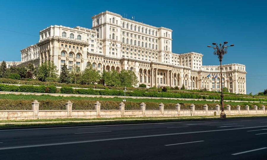 Bucharest: Parliament, Ceausescu House & Village Museum Tour - Dimitrie Gusti National Village Museum: history you can walk through