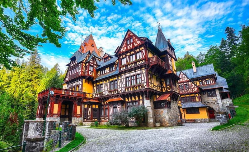 Bucharest: Peles and Bran Castles and Brasov Day Trip - Key things to know before you go