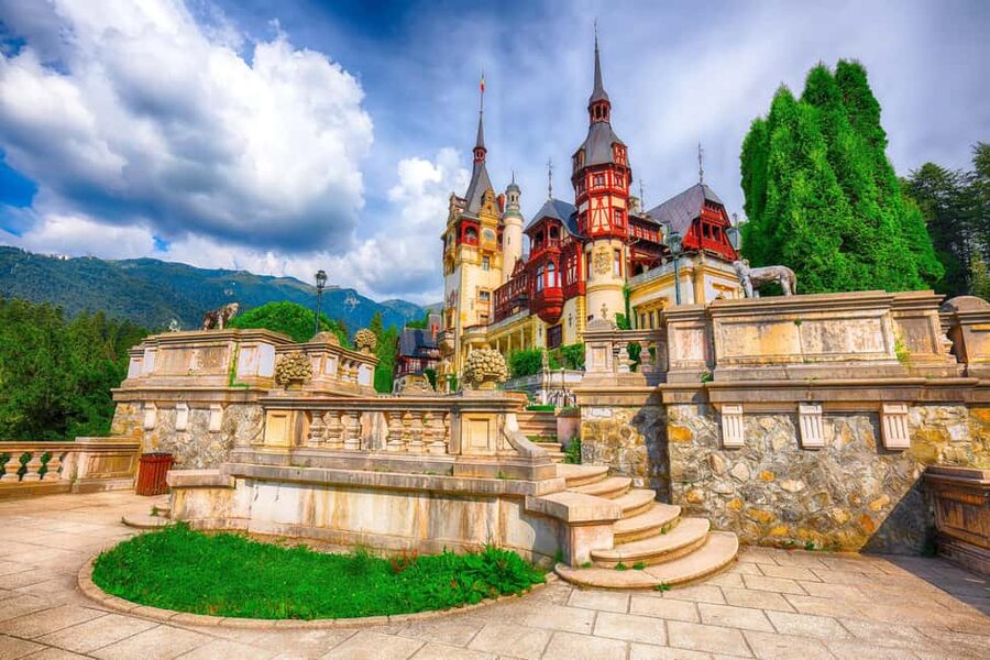 Bucharest: Peles Castle, Bran Castle & Brașov Day Tour - Key highlights you’ll actually feel during the day