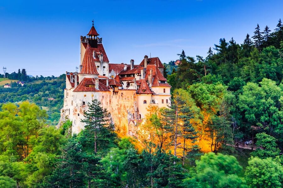 Bucharest: Peles Castle, Bran Castle, & Brasov Full-Day Tour - Bran Castle: Dracula’s Castle, medieval fortress, and the real story