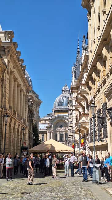 Bucharest Photo Walk - Instagram&Cinematic Spots in 3 hours - Calea Victoriei for one full hour: the best place to slow down and experiment