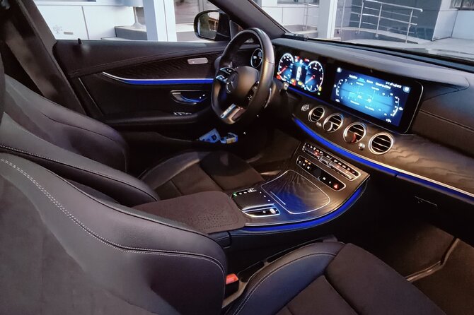 Bucharest Premium Airport Transfer - One wayOtopeni Airport - Fixed price in Bucharest: value you can feel