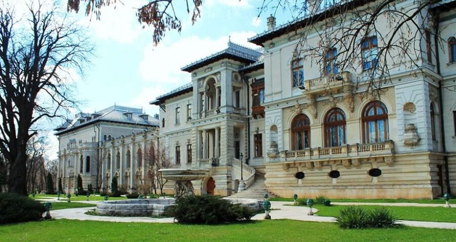 Bucharest: Private Three Neighborhoods Tour by Vintage Car - Price and value: what $126 really buys you