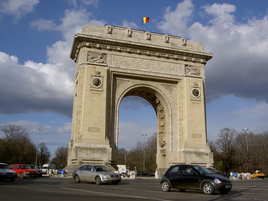 Bucharest Sightseeing Tour - Revolution Square: understanding 1989 while you ride
