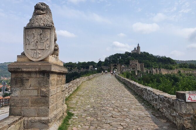 Bulgaria Day Trip: Basarabovo Monastery, Tsarevets & Arbanasi - Logistics that affect your comfort on a 10-11 hour day