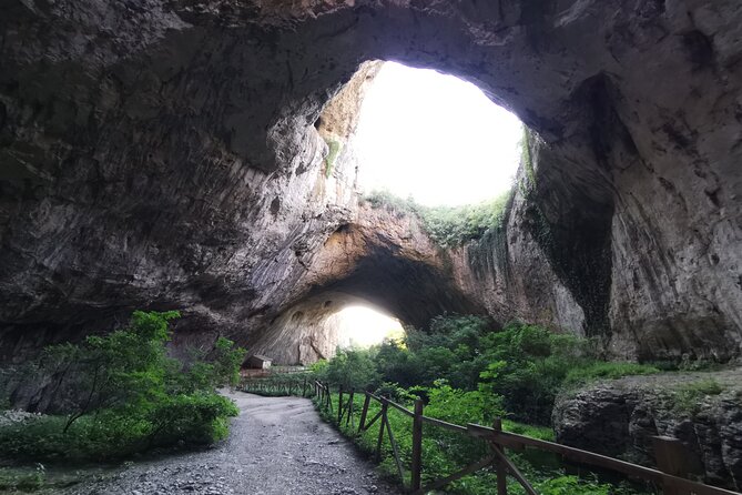 Bulgaria -Private Tour - Caves, Waterfalls, Hiking, National Park - A Full-Day Change of Pace From Bucharest