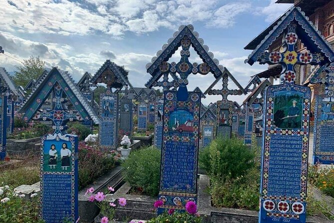 Classic Romania Tour - small group in 8 days: Transylvania and Maramures - UNESCO wooden churches and workshops in the north