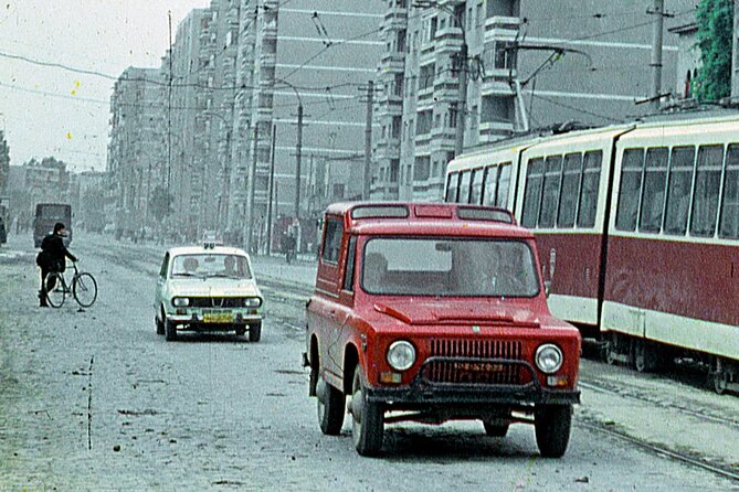 Communism Walking Tour from Lenin to Ceausescu in Bucharest - Manastirea Antim and Socialist Victory Boulevard: When Progress Threatened an Old Church