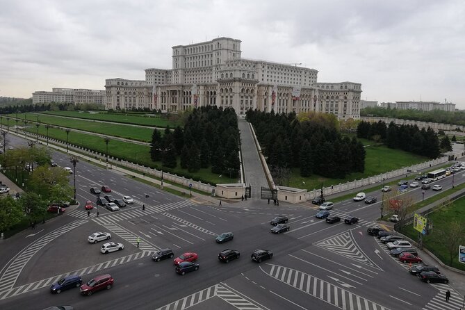 Contrasts of Communism - Small Group Walking Tour in Bucharest - A Bucharest walk through communism’s last chapters