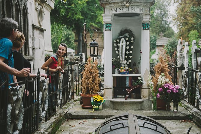 Darkside Tour of Bucharest - small group - Why this tour feels different from a typical city walk