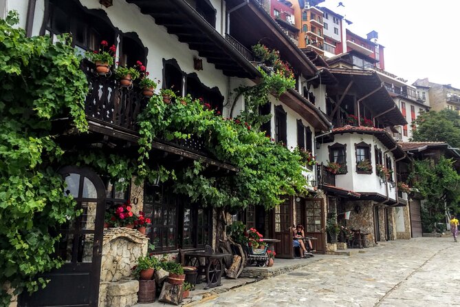 Day Trip to Bulgaria and Veliko Tarnovo from Bucharest - Crossing into Bulgaria From Bucharest: What the 11-12 Hours Really Feel Like