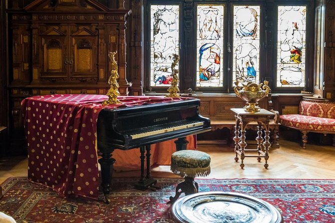 Day trip to Dracula's Castle, Peles Castle and Medieval Brasov - The road time: where the day feels long (and how to handle it)