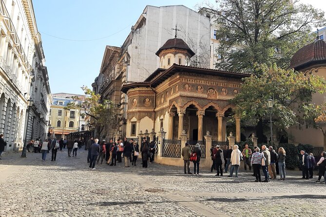 Explore Bucharest Step by Step With A Local Guide - University of Bucharest: a quick stop with big “center of town” meaning