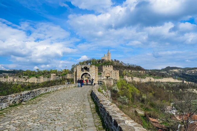 Explore Northern Bulgaria Day Trip from Bucharest - Samovodene Street: artisan shops and a breather