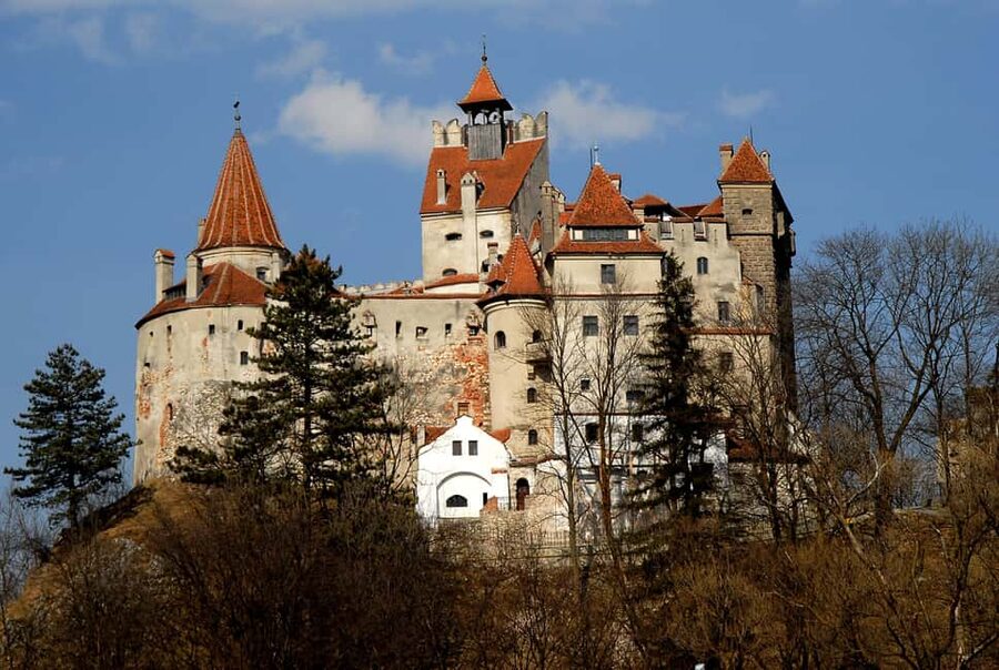 From Brasov: Discover Bran Castle and Rasnov Fortress - A Short Brașov Day: Bran Castle and Râșnov Fortress in One Stretch