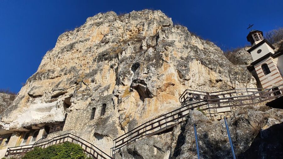 From Bucharest: Bulgaria 1-Day Tour - Guide quality is the real “premium” in this day trip