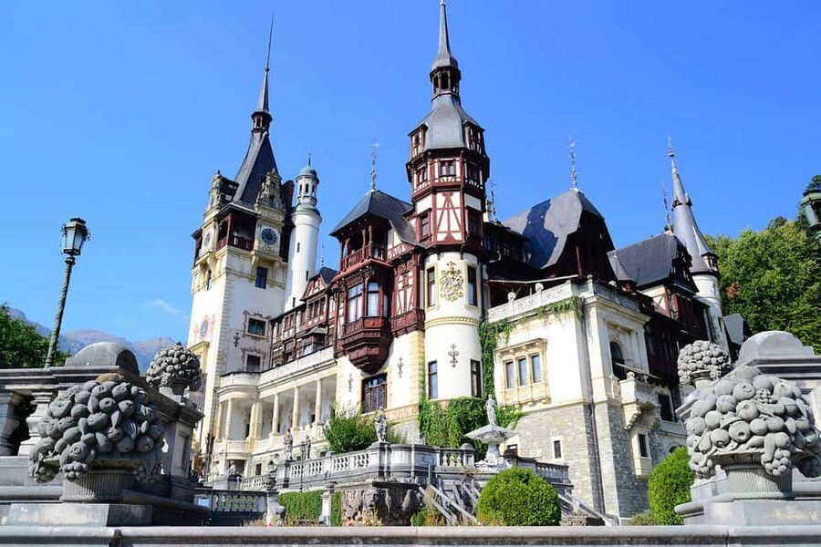 From Bucharest: Castles, Carpathians, and Brașov Day Trip - Why this Bucharest to Transylvania route actually makes sense