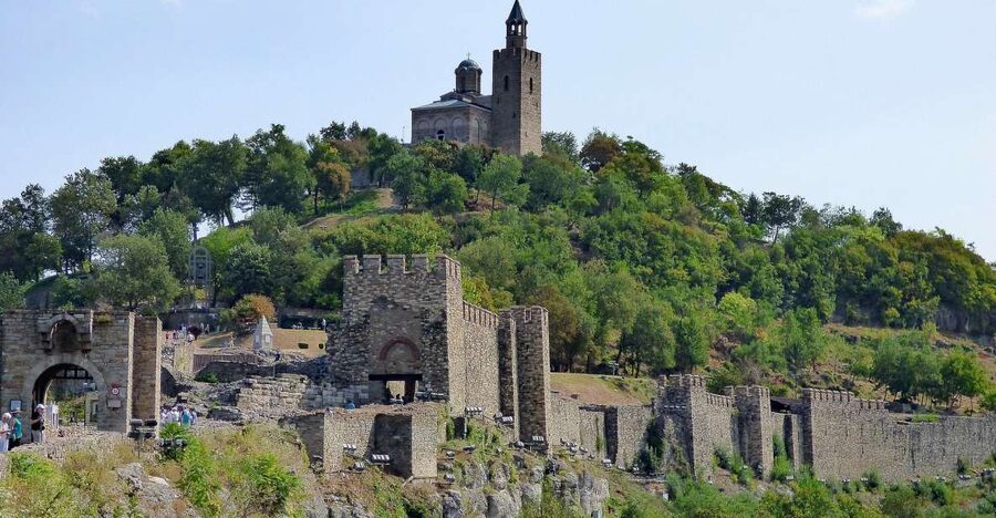 From Bucharest: Day Trip to Medieval Marvels of Bulgaria - Arbanassi UNESCO: fortified houses and church art